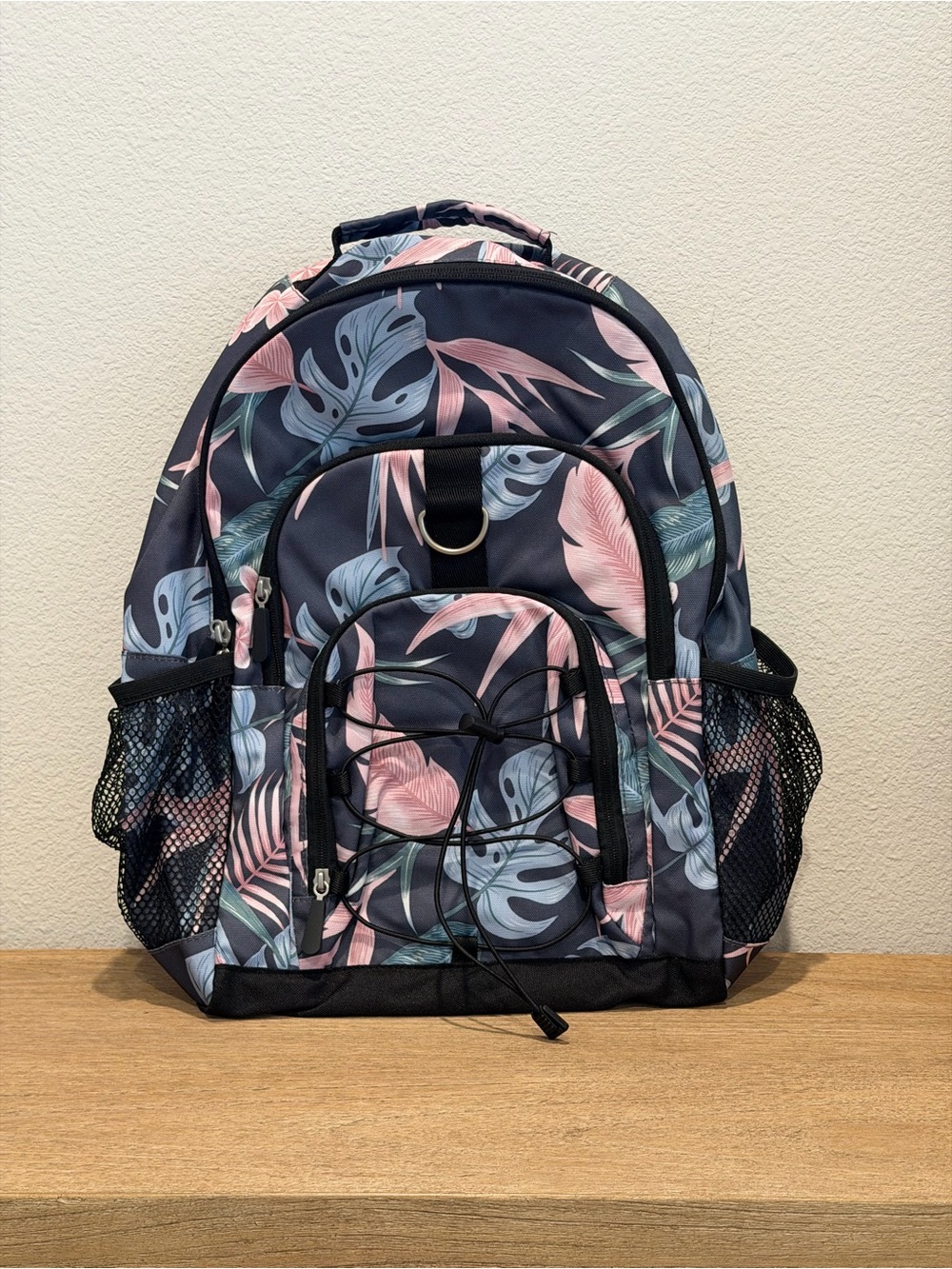 Pottery Barn Kids/ Teen Tropical Leaf Backpack - Picture 1 of 3